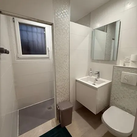 Holiday home Maison Avec Piscine A