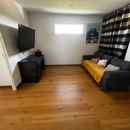 Maison Avec Piscine A نيم